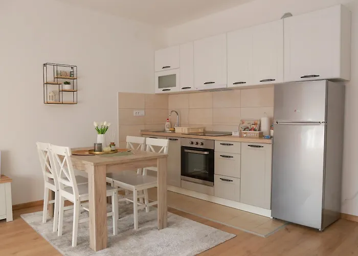 Harmony Апартаменты *